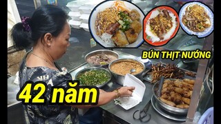 Bún Thịt Nướng Bò Xào, Bánh Mì Hấp Chị Tuyền Hơn 42 Năm Cực Ngon đường Cô Giang