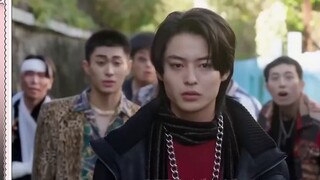 ชม[ซูเปอร์เซ็นไต] กัปตันโคเมโตะ คาคุยะ โก และหมาป่าดุร้าย!