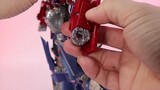 This Optimus Prime toy is garbage! There are so many good quality and cheap ones!