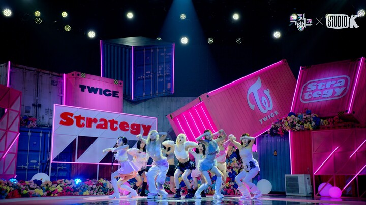 [K-Choreo 8K HDR] 트와이스 직캠 'Strategy' (TWICE Choreography) 공간음향.Ver @MusicBank 24