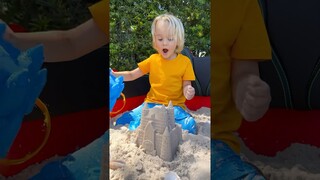 Chris makes a Sand box and plays with Sand
