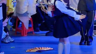不会跳（抄作业中）