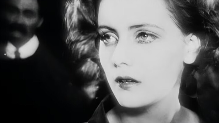 葛 丽 泰 嘉 宝 为 什 么 是 神 | Greta Garbo x Castle