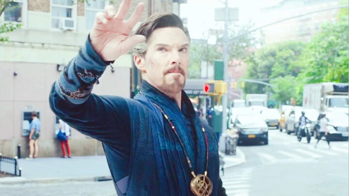 Với lòng bàn tay của Doctor Strange, Gu nhìn vào nó và thốt lên ý nghĩa!