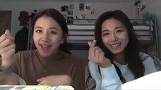 Chaeyoung × Tzuyu 99line~Arkeologi aku punya pena