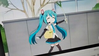 随便配个 初音未来~