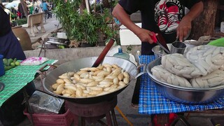 Thai Street Food ลูกชิ้นปลาทอด