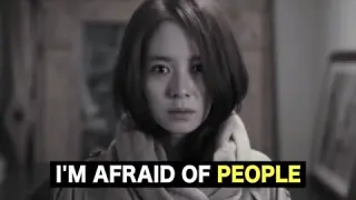The story of Song Ji-hyo, who wants to be reborn as a stone