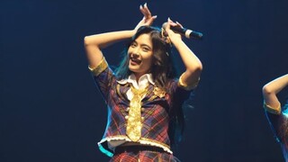 OSHI CAM 4K | JKT48 - First Rabbit [Jinan JKT48 FanCam] on D'jafu Festival Bali | 221120