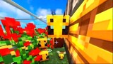 Do you think Minecraft Bee is cute? #minecraft #andreasscultgaming #bee #beefarm