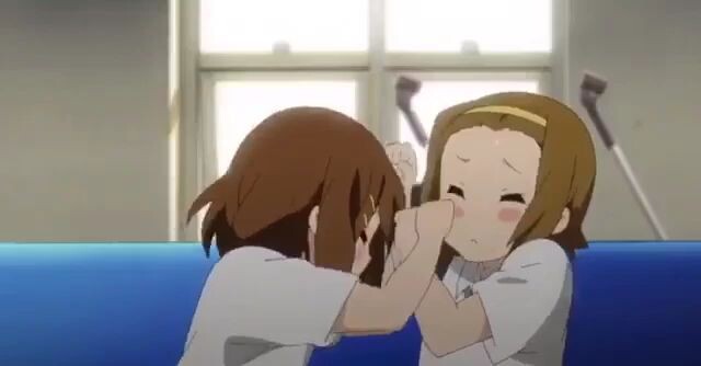 Yui and ritsu like a little cat