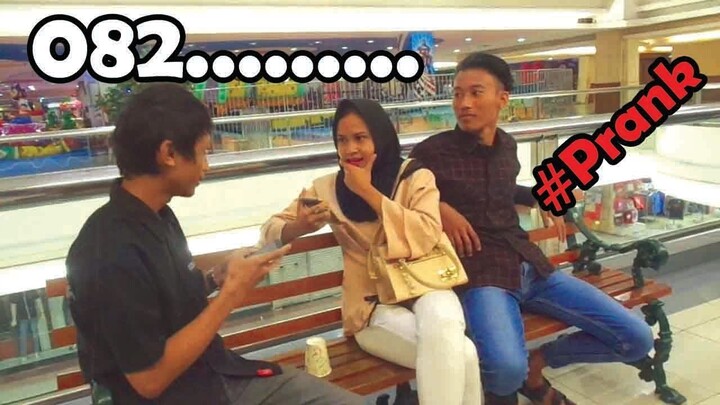 Minta Nomor HP Cewek di Depan Pacarnya! Cara Curang Kenalan! Prank Indonesia Wahyu Setyawan.