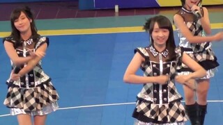 [FANCAM] JKT48 - Gomen Ne Summer At Pocari Futsal 16 November 2013