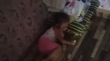 thea singing jumping on the bed🥰🥰🥰🎶🎶🎵🎵🎵