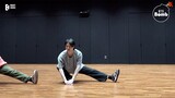 [BANGTAN BOMB] SUGA Takes Hip Hop Dance 101 - BTS (방탄소년단)