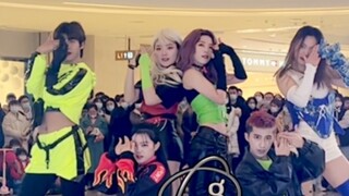 Ini adalah adegan cover dance road show Bajak Laut Everglow paling autentik yang pernah saya lihat｜1