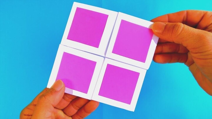 Các hình vuông nhỏ đổi màu ngay sau khi chúng được mở ra không khó để tạo ra và bạn có thể chơi tron