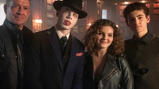 [Gotham] Ghi chép hàng ngày của phi hành đoàn Gotham (da của gia đình Gotham)