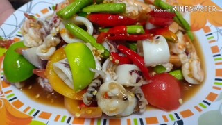 ตำหมึกกุ้ง 🦑🦐 แซ่บนัว ยั่วน้ำลายจ้า | สาวโรงงาน พาแซ่บ