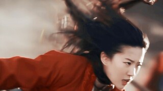 [Mulan] Liu Yifei melakukan backflip di atas kuda dan melangkah di tempat, saudara perempuannya bena