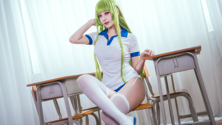 "Jun Ye tako" Leah's school uniform cosplay