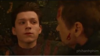 Tại sao SPIDER MAN có thể tồn tại lâu hơn sau cái búng tay của THANOS -