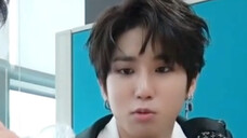 The first mouse in history to fall in love with each other because of a sandwich|180616 Han Zhicheng
