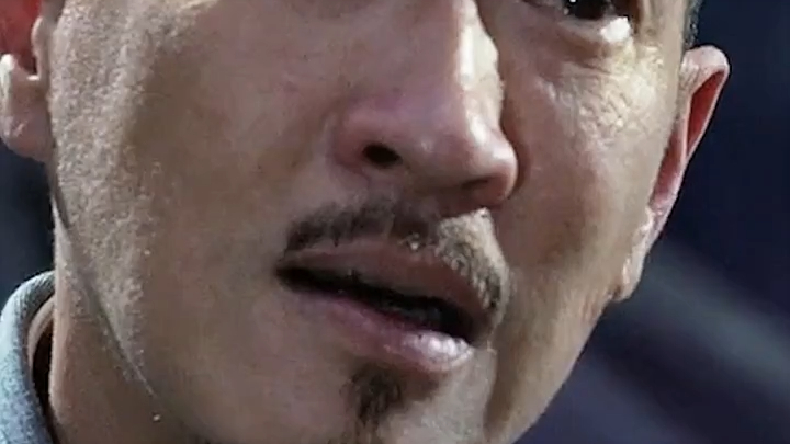 “信任与背叛，瘦巴巴的老爷们一起走啊！”