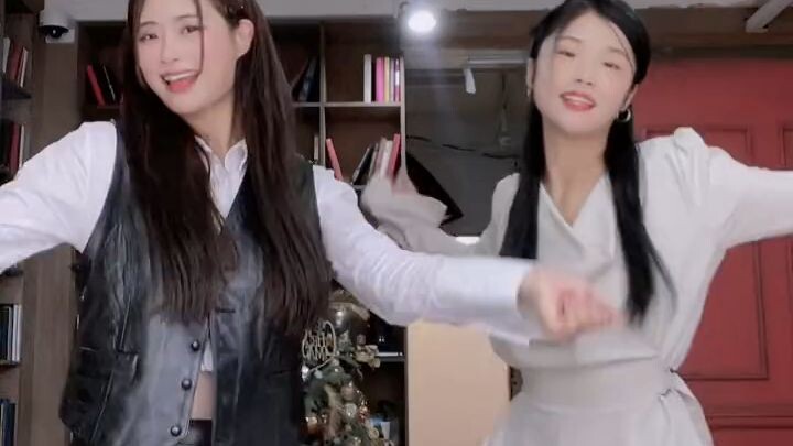 Sexy TikTok Dance #4