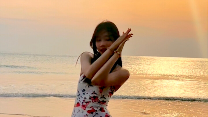 Sunset beach and no alcohol are a perfect match! 16-year-old girl dances Alcohol-Free on the beach a