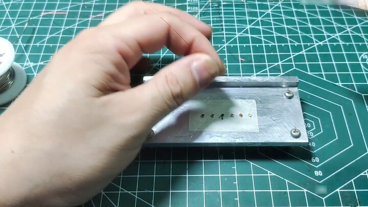 [Gundam plus lights] Infuse your OO series body with soul, RGB solar furnace lamp set welding proces