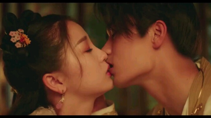 [Young lord, Wait] Shuxin Yu & Yichang Liu's sweet bedside kiss