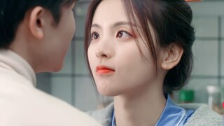 No kidding, in this variety show, she contributed a look comparable to that of top idols