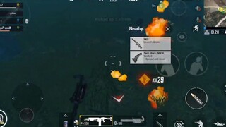 PUBG Mobile_ HOT Phiên bản 0.11 Vác súng 6 nòng săn zombie PUBG Mobile TAKAZ _ T