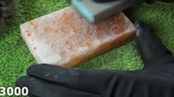 [Devil] Someone actually polished a piece of salt and turned it into ice!