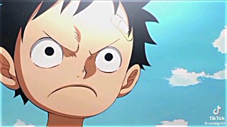 LUFFY EMANG BEDA DARI YANG LAIN..