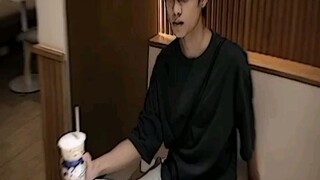 LUH YOU'RE SO POGI NAMAN HAHHSHAHSHS #blfan