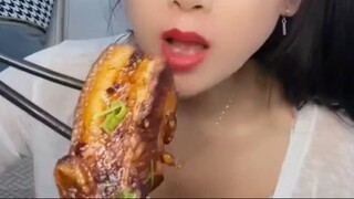 Savoring Sensations Mukbang ASMR Delights EP59