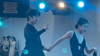 #王崇墨李茉晗  为梦想比肩同行共赢未来