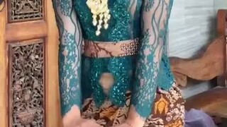 kebaya hijau viral