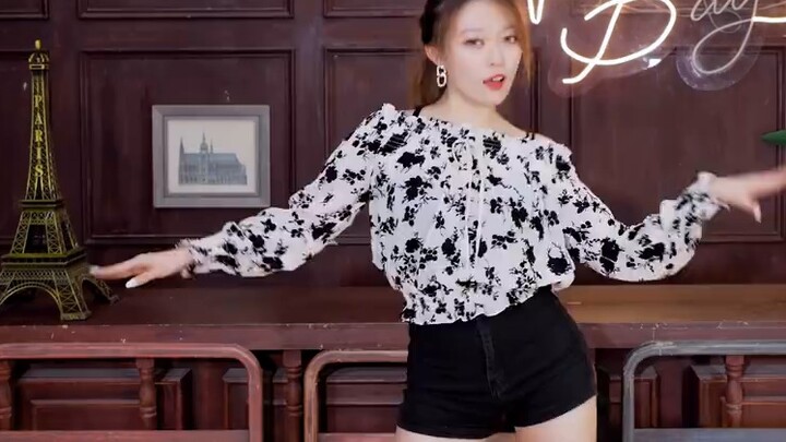 คนที่ไม่เข้าใจต้นขาน้ำผึ้งกำลังมีปัญหา🔥หวังเว่ยฮยอนอา🔥