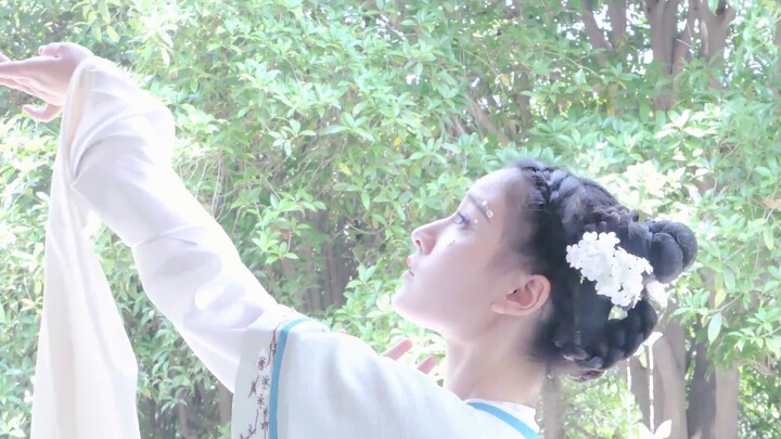 [Cloud Gate Scroll] ❀Original Choreography❀——Ode to Pear BlossomsBorn in Beauty, It's Hard to Give U