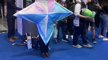 「原石cosplay巅峰」这原石能保雷神不歪?