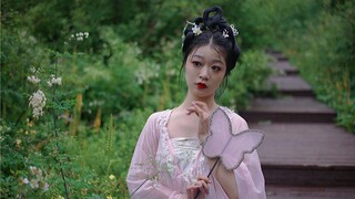 Bringing the moonlight, you are the third kind of beauty [The Jade Hairpin] [Thousand Years]