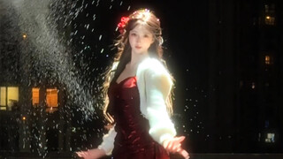 姐妹们，圣诞节和crush约会穿哪套呀！