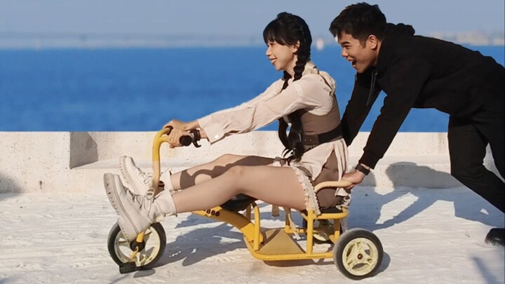 "Cảm ơn em đã cùng anh vượt qua cuộc sống khắc nghiệt này" Kỷ niệm 2 năm