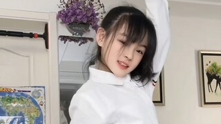 小学生、初中生、高中生、大学生，你最喜欢谁?