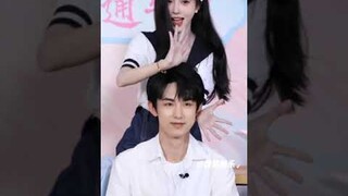 Couple sweet #update #cdrama2023 #asiandrama #huarong #jujingyi #guojunchen