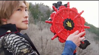 【Chinese dubbing】Full-opener Caesar makes a dashing appearance