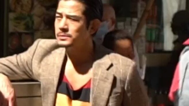 Xin chào, tôi là Aaron Kwok! Người qua đường: Không, không phải đâu! Bộ phim Temporary Heist sẽ được